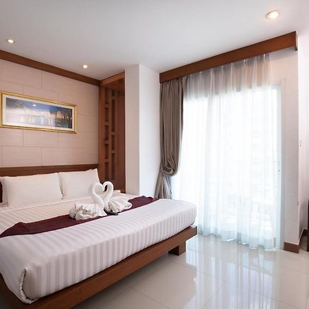 Phuket The Patong Center Hotel מראה חיצוני תמונה