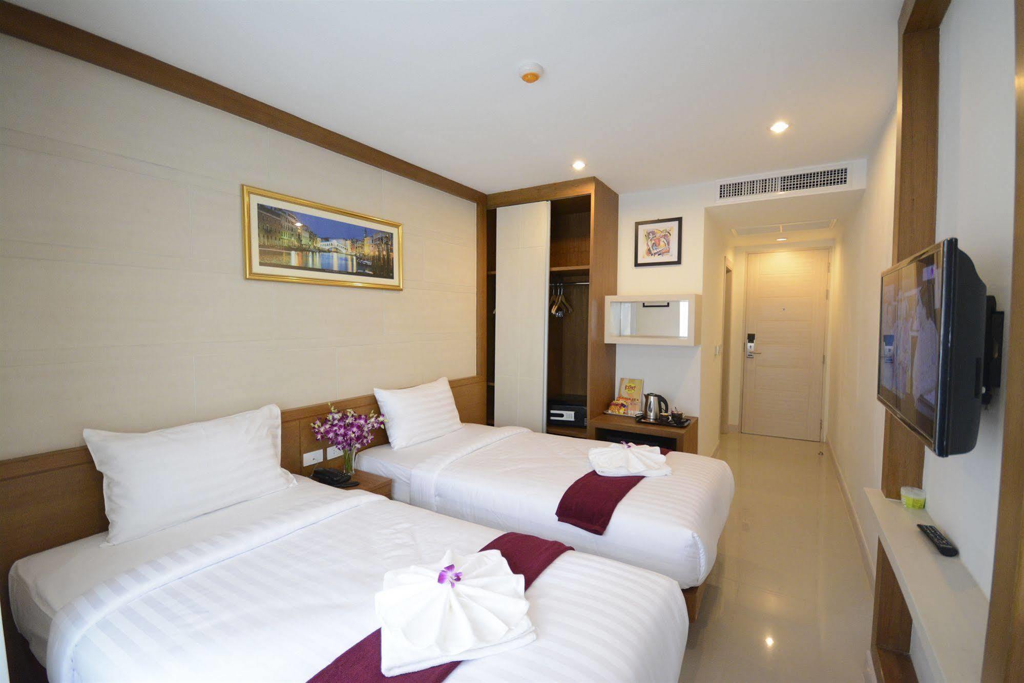 Phuket The Patong Center Hotel מראה חיצוני תמונה