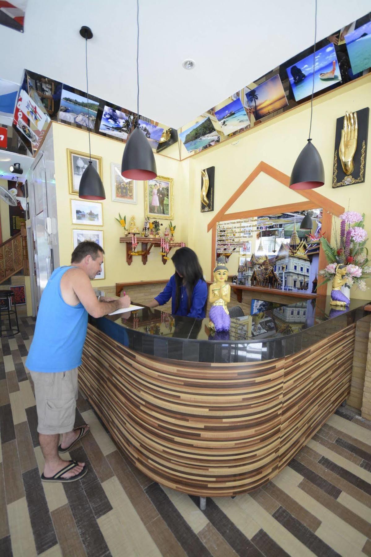 Phuket The Patong Center Hotel מראה חיצוני תמונה
