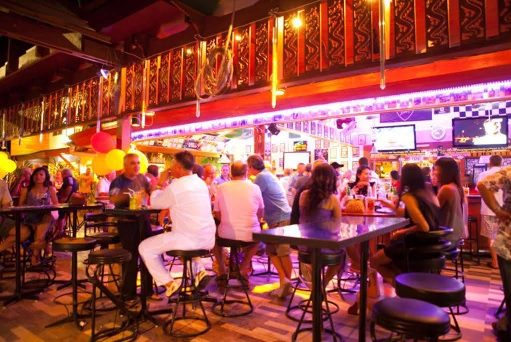 Phuket The Patong Center Hotel מראה חיצוני תמונה